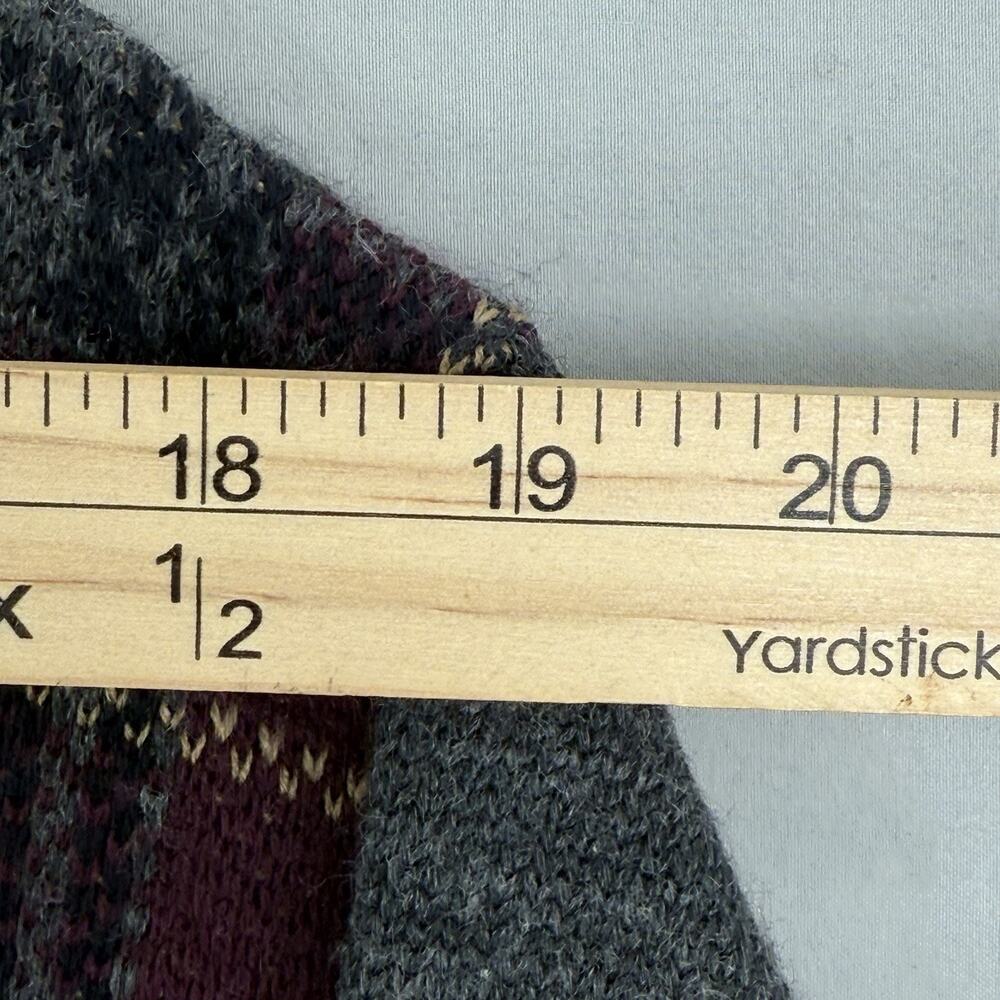 VTG Trader Bay Mens M Sweater Golf Plaid Red Gray Knit Merino Wool Blend Preppy - Picture 7 of 9
